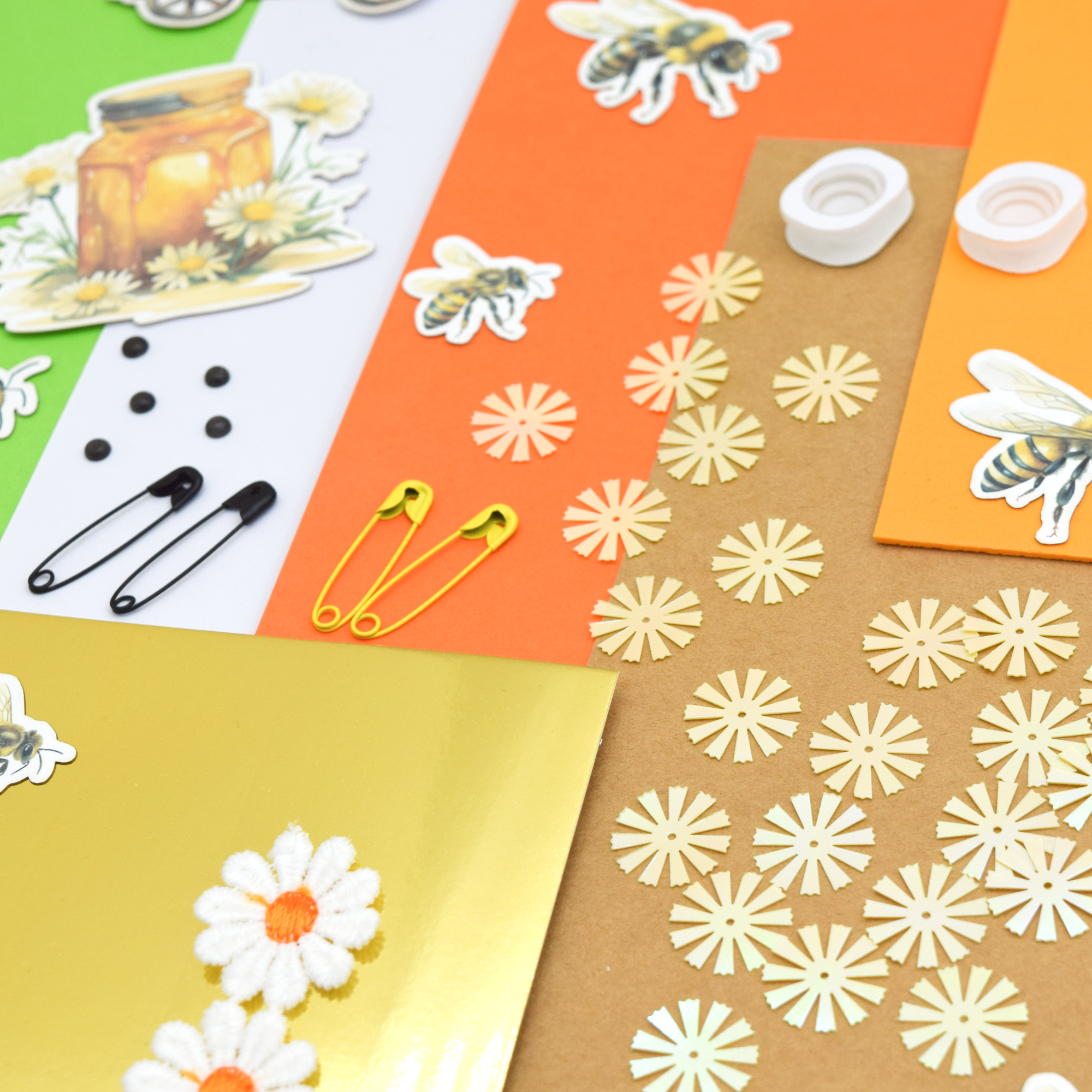 LFL July 25 Card Kit - Bee Happy